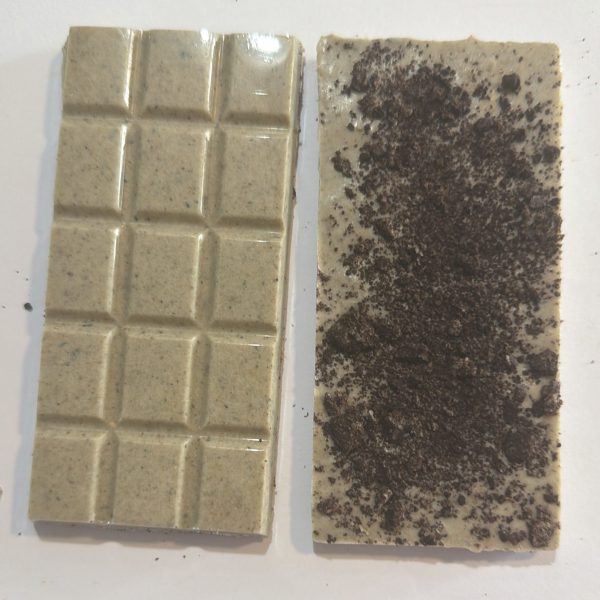 Second image of White Chocolate Oreo - Avalanche
